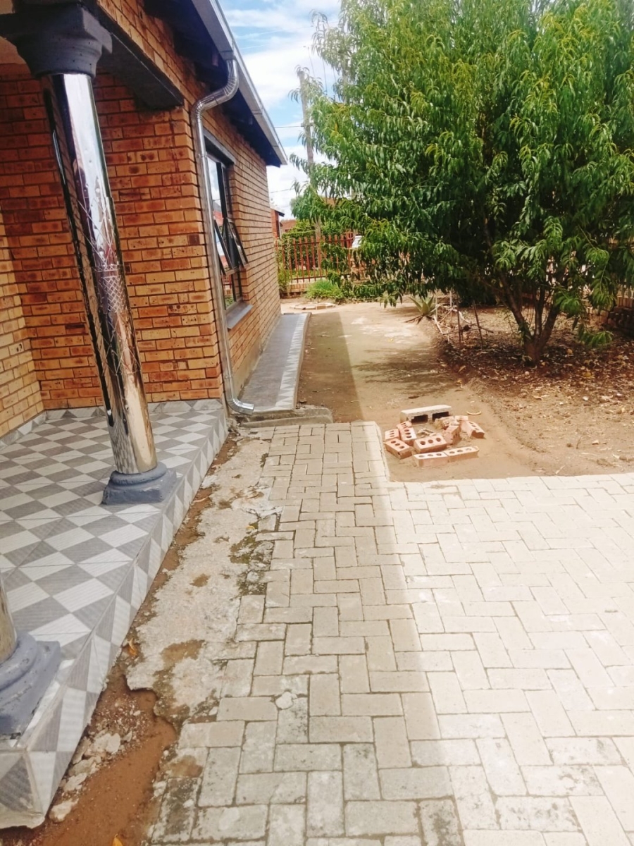 3 Bedroom Property for Sale in Thaba Nchu Free State
